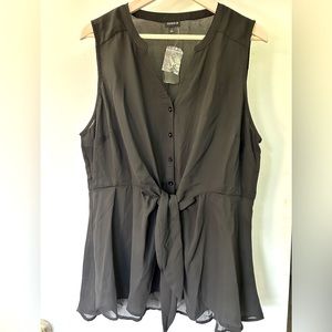 Torrid. Peplum Georgette Button Front Blouse. Size 1x (14-16) Deep Black
